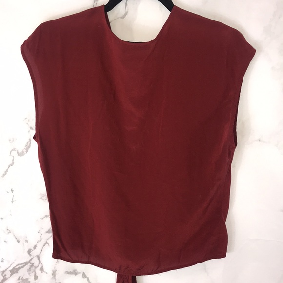 Bailey 44 front tie silk sleeveless top d12. - Picture 3 of 4